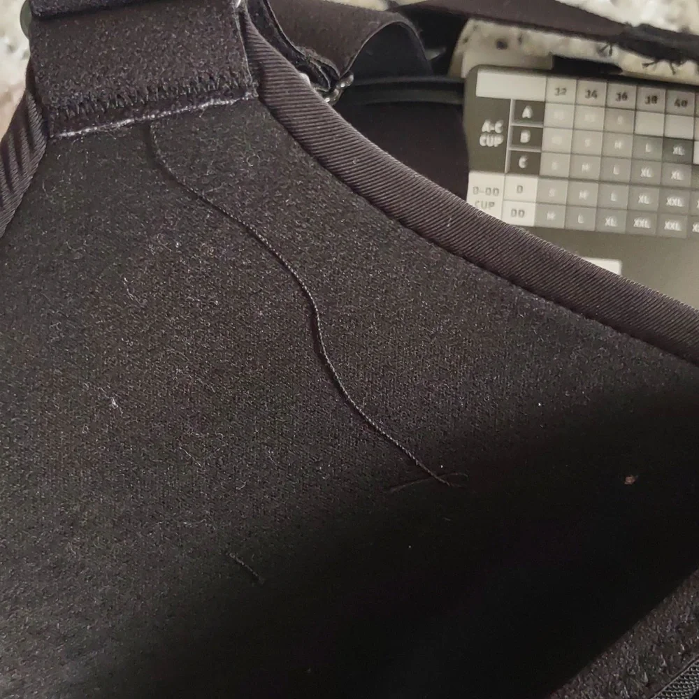 Avia XXXL (D-DD) Non Wire High Support Black Bra *Flawed* - Picture 8 of 14